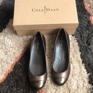 Cole Haan, size 7 B, multi color